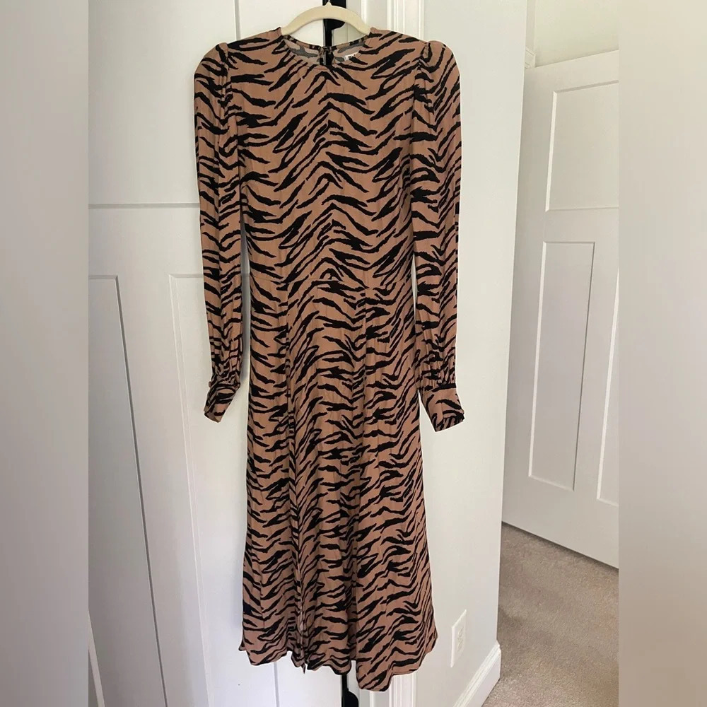 Reformation Brown Creed Button open Back‎ Long Sleeve Slit Dress tiger print